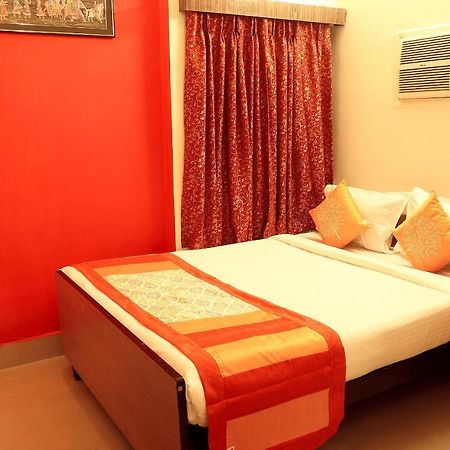 Oyo 3418 Hotel Amit Kolkata Eksteriør bilde