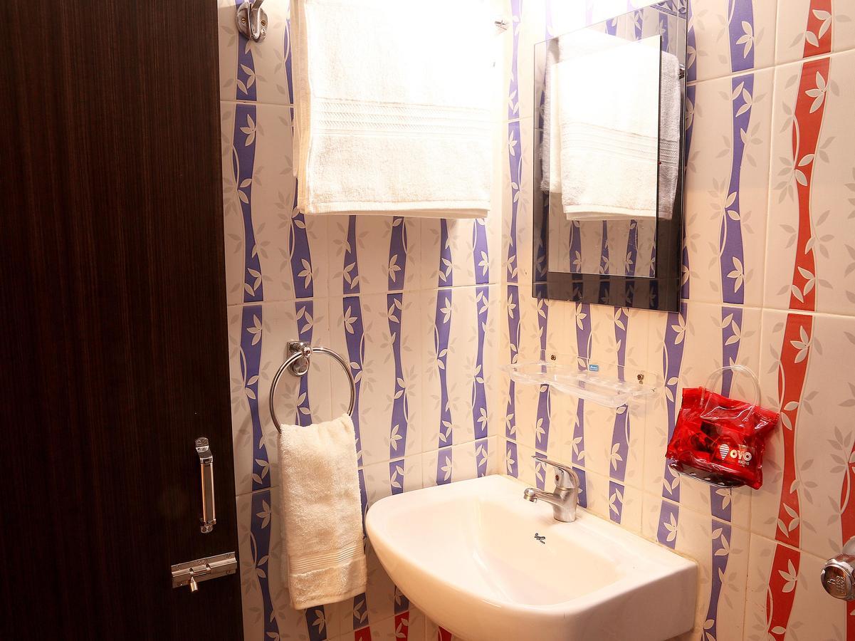 Oyo 3418 Hotel Amit Kolkata Eksteriør bilde
