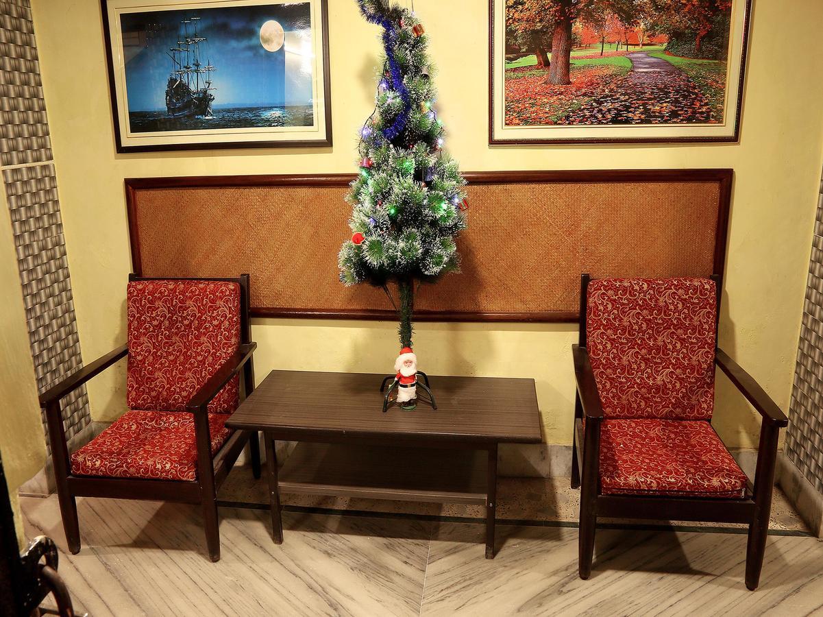 Oyo 3418 Hotel Amit Kolkata Eksteriør bilde